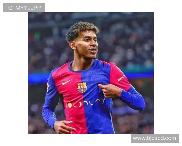 拉明亚马尔从青涩少年到职业球员的奋斗历程与成长故事