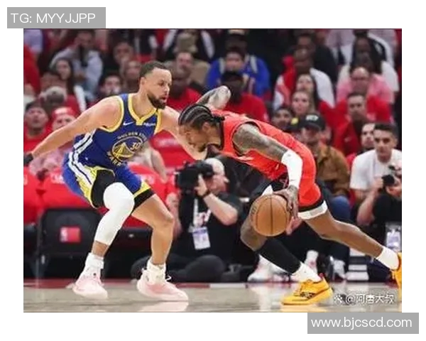 2015年12月24日勇士与爵士激战回顾精彩瞬间与赛后分析