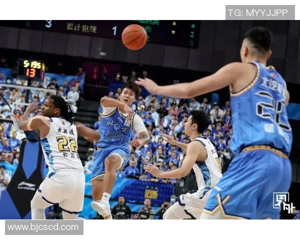 季前赛精彩对决北京首钢迎战浙江广厦展现篮球魅力与团队精神